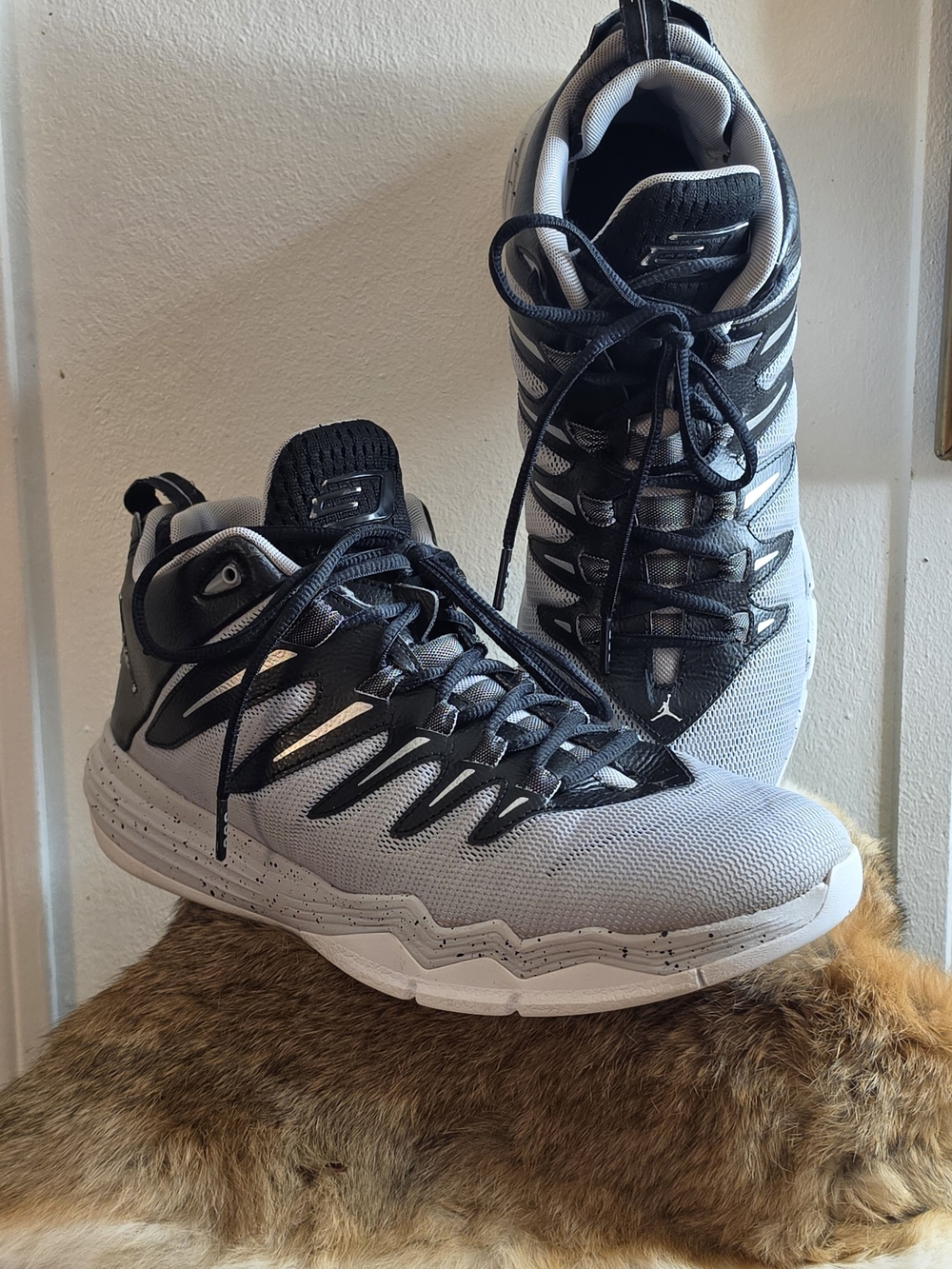Jordan Men's Gray and Black High-Top Athletic Basketball Shoes